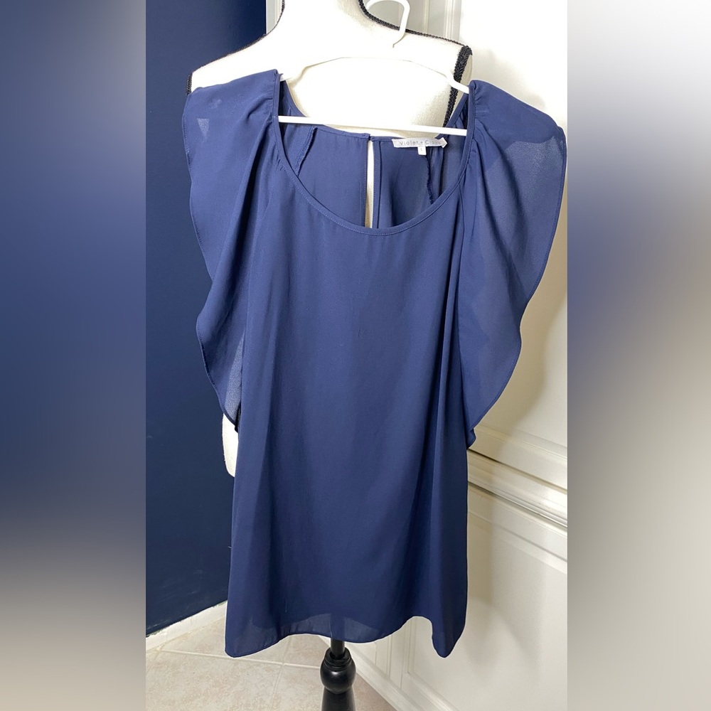Violet + Claire, Blue Ruffled Sleeveless Top